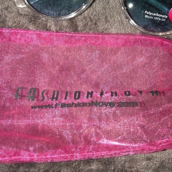 Ocean 🌊 blue Suglasses - Picture 3 of 5